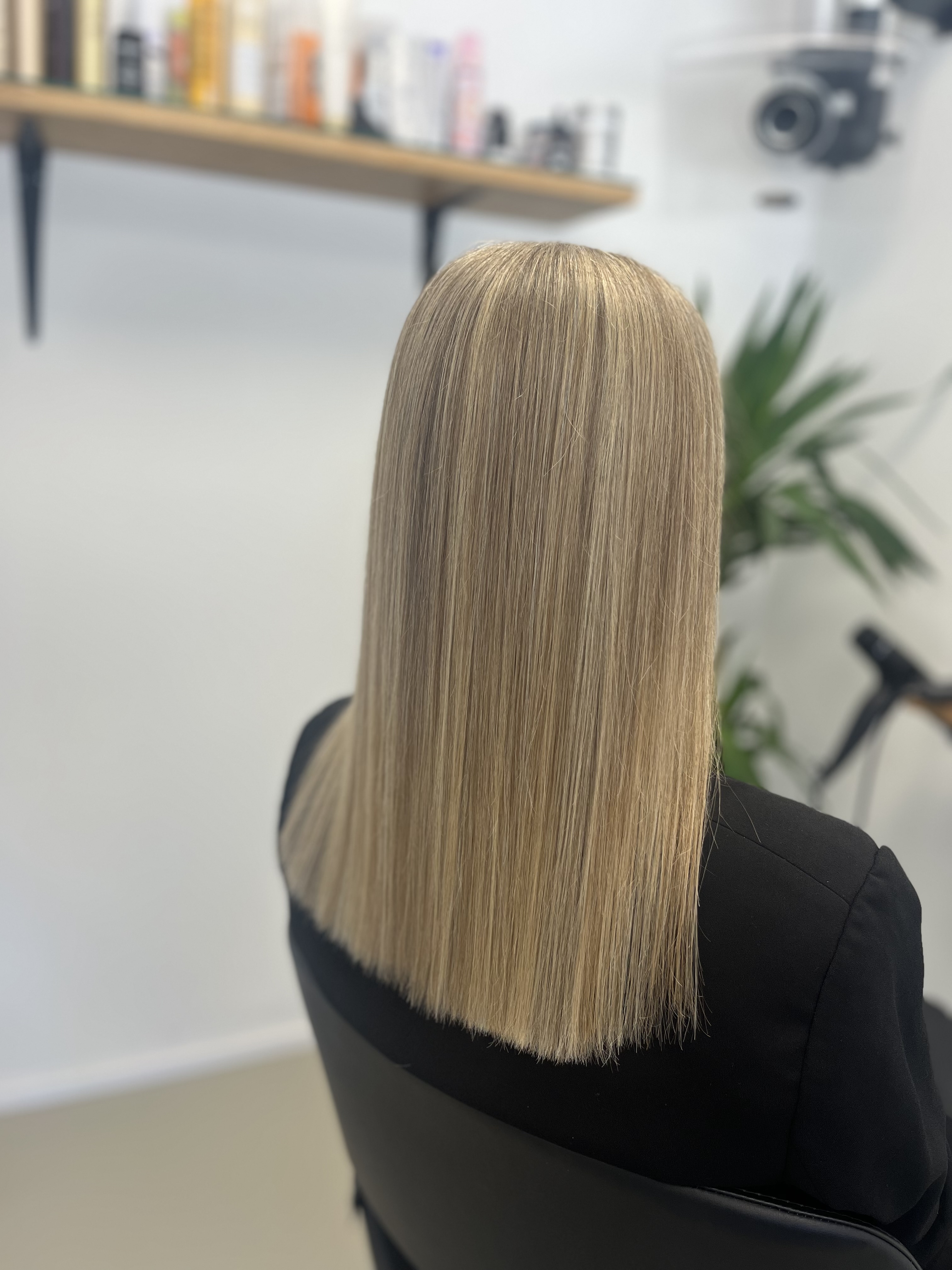 Lyst hår pænt hos chao chao